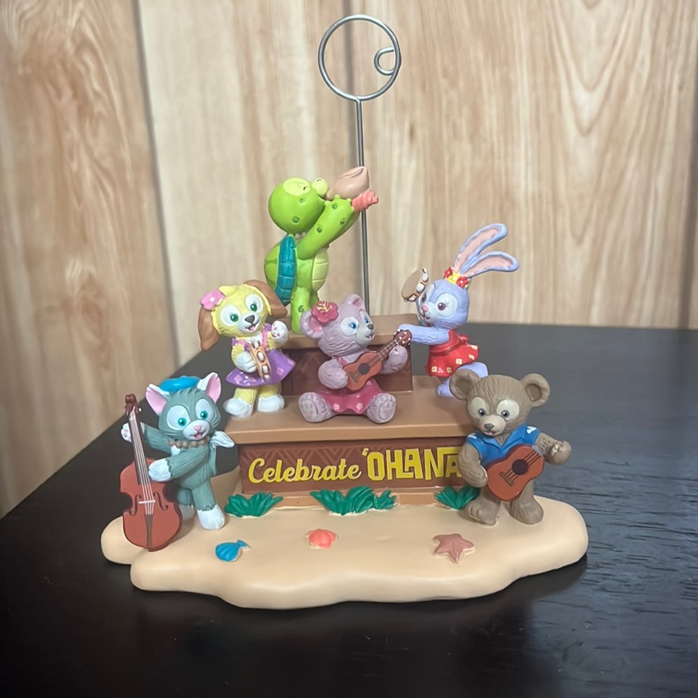 Disney Aulani Olu and Friends Photo Holder